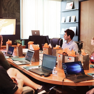 Explore HR-specific market data insights for recruitment strategies.